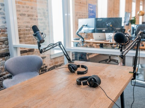 Wie hilfreich können Podcasts fürs Studium sein?
