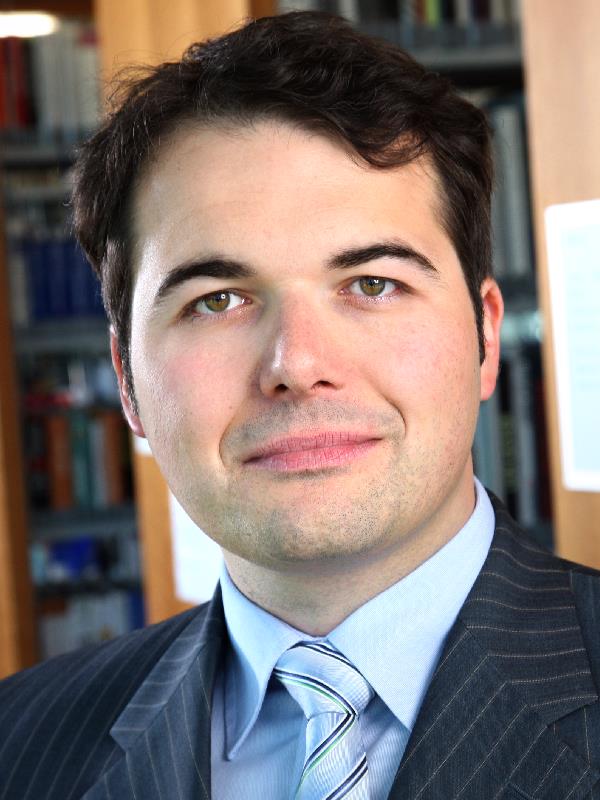 Profilbild von Dr. Bernd Schenk