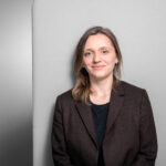 Sarah Franzen_12759_Grau_HighRes