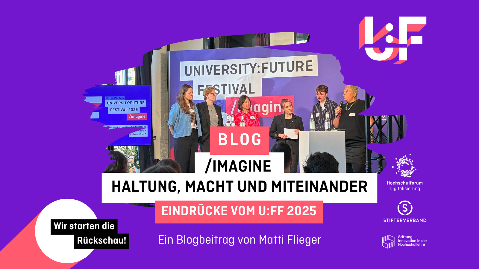 Aufnahme von der Landing:Stage beim U:FF 2025 zeigt Teilnehmende eines Panels zu Machtmissbrauch im Hochschulkontext.