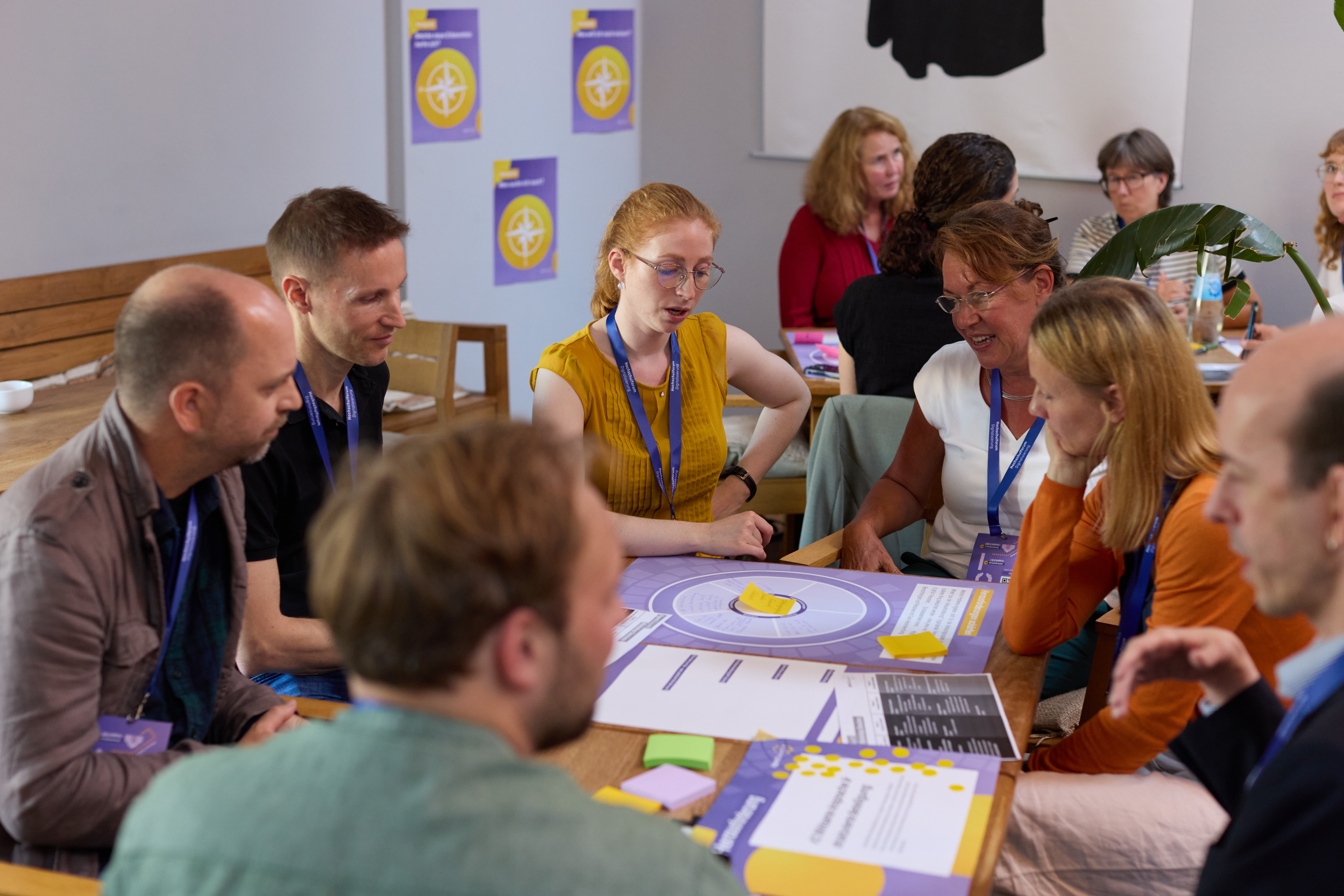 Gruppenarbeit während einer Workshop-Session