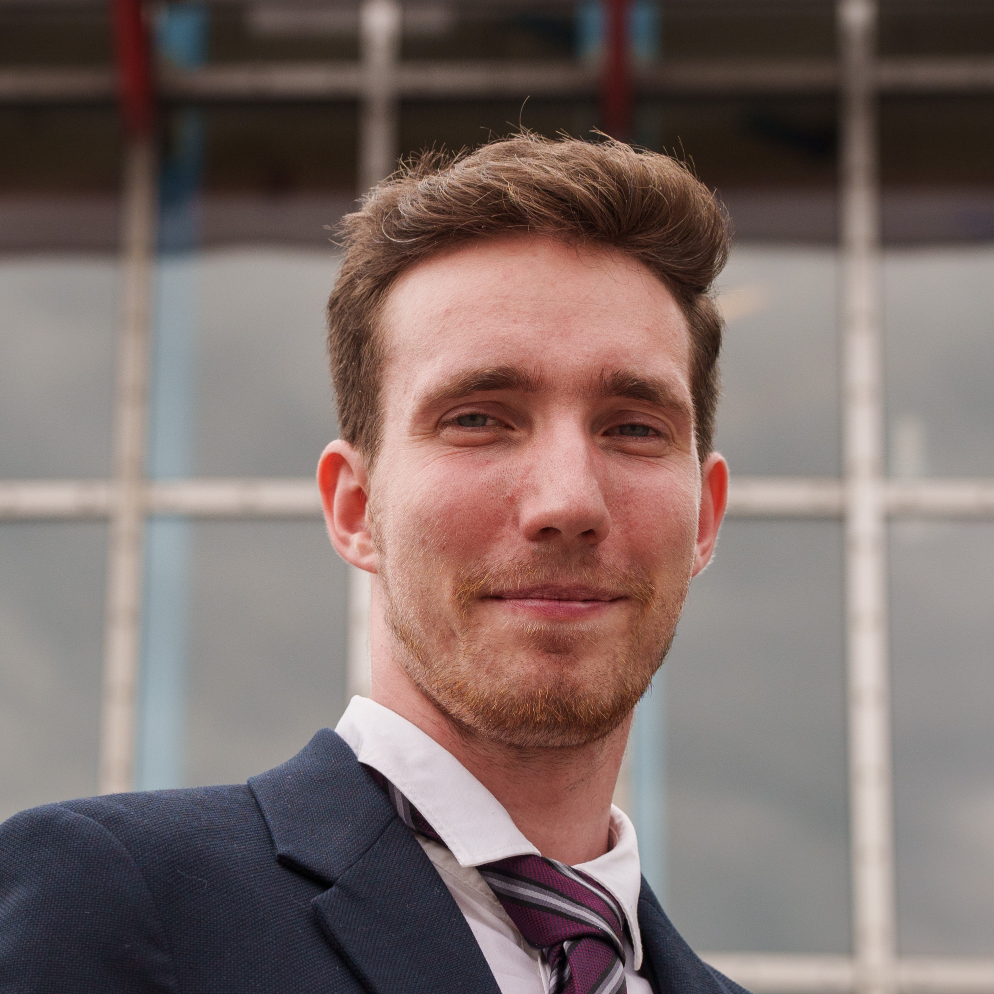 Portraitfoto von Adrian Siebing