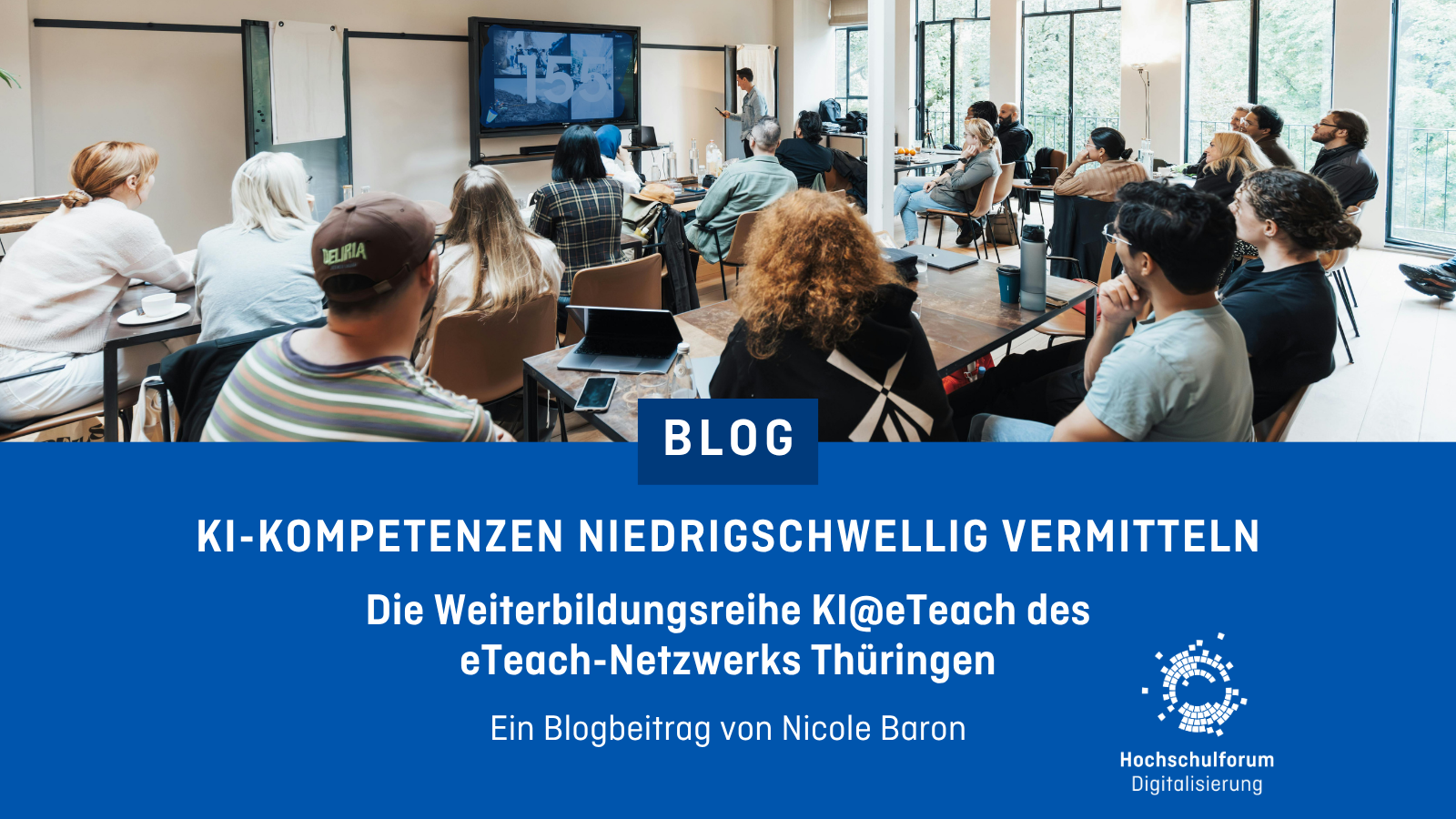 Foto von Fortbildung in einem Klassenraum.