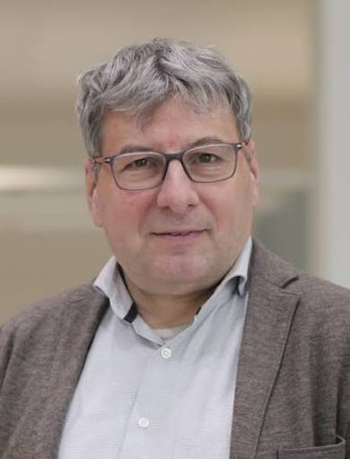 Portraitfoto von Andreas Sexauer