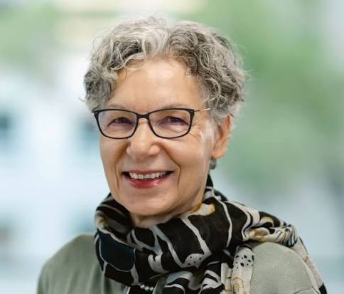 Portraitfoto von Simone Rehm